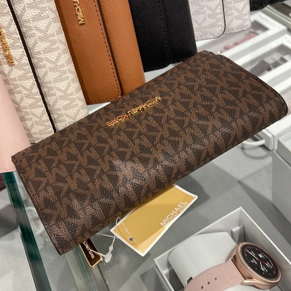 MICHAEL KORS JET SET TRV LARGE TRIFOLD Brown